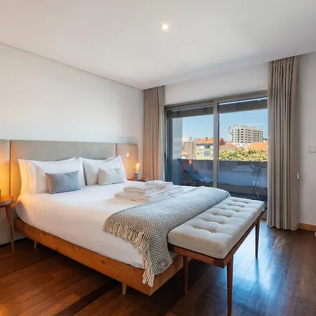 Sunny Loft In Downtown With Private Parking