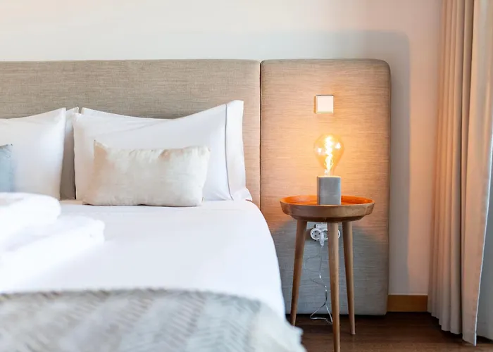 Sunny Loft In Downtown With Private Parking アパート ポルト