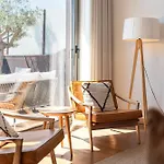 Sunny Loft In Downtown With Private Parking Διαμέρισμα *