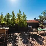 Διαμέρισμα Sunny Loft In Downtown With Private Parking *