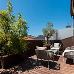 Sunny Loft In Downtown With Private Parking *