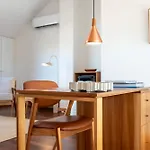 Sunny Loft In Downtown With Private Parking Διαμέρισμα Πόρτο