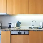Sunny Loft In Downtown With Private Parking Πόρτο