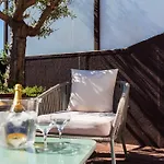 Sunny Loft In Downtown With Private Parking Πόρτο
