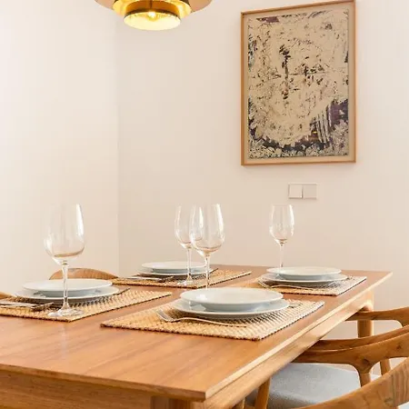 Apartamento Sunny Loft In Downtown With Private Parking Oporto