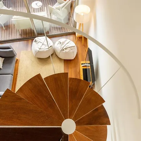 Sunny Loft In Downtown With Private Parking Lägenhet Oporto