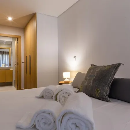 Sunny Loft In Downtown With Private Parking Apartamento Oporto