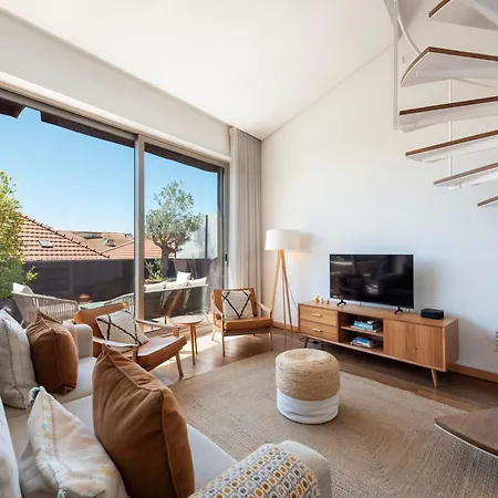 Apartment Sunny Loft In Downtown With Private Parking *