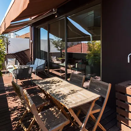 Sunny Loft In Downtown With Private Parking *