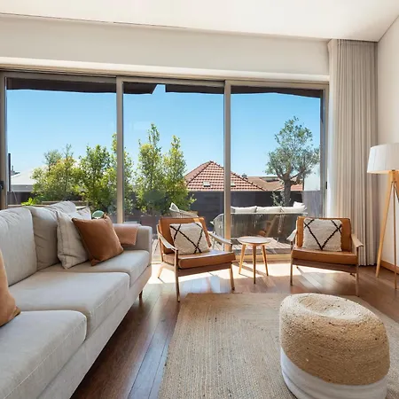 Sunny Loft In Downtown With Private Parking Apartment