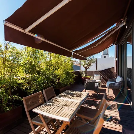 Sunny Loft In Downtown With Private Parking Porto