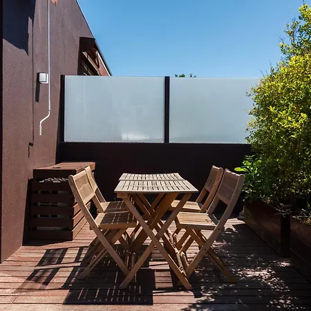 Apartment Sunny Loft In Downtown With Private Parking