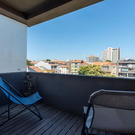 公寓 Sunny Loft In Downtown With Private Parking *