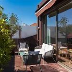 Sunny Loft In Downtown With Private Parking Oporto