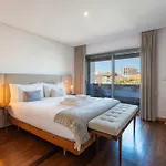 Sunny Loft In Downtown With Private Parking