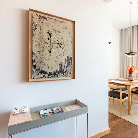 Sunny Loft In Downtown With Private Parking * פורטו