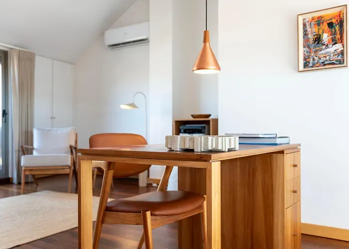 Sunny Loft In Downtown With Private Parking Appartement Porto