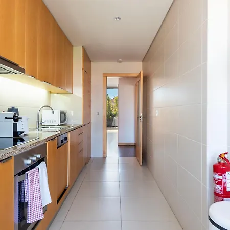 Sunny Loft In Downtown With Private Parking Appartement Porto
